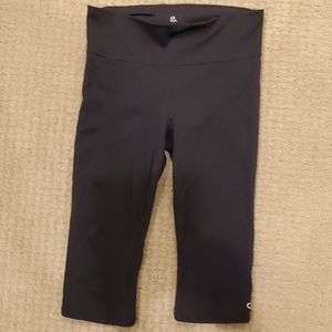 GapFit Sculpt Compression Capri leggings